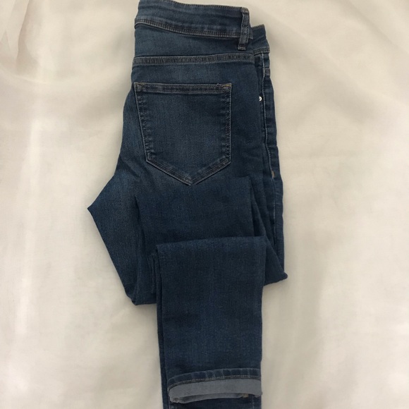 Divided Denim - H&M DIVIDED JEANS 👖 Divided Denim - H&M DIVIDED JEANS 👖